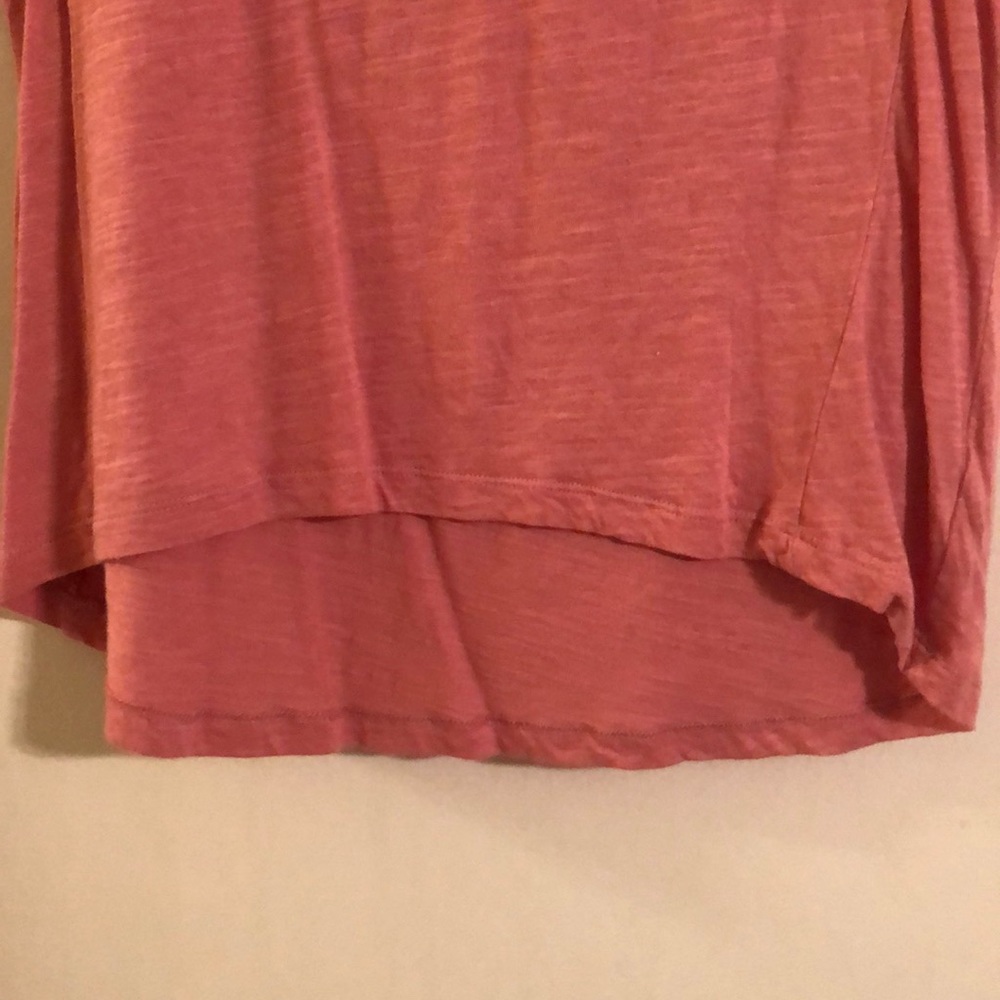 Pink top - Picture 6 of 6